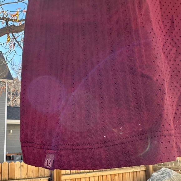 Lululemon Train to Be Short Sleeve Marvel / Black Cropped Tie Dye size Large - Picture 14 of 17